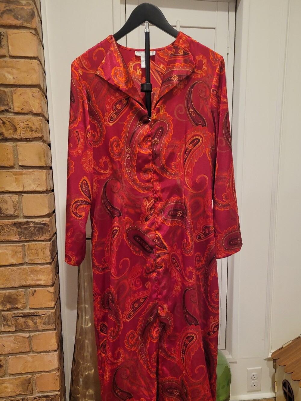 Red Paisley Satin Button-Front Moo Moo